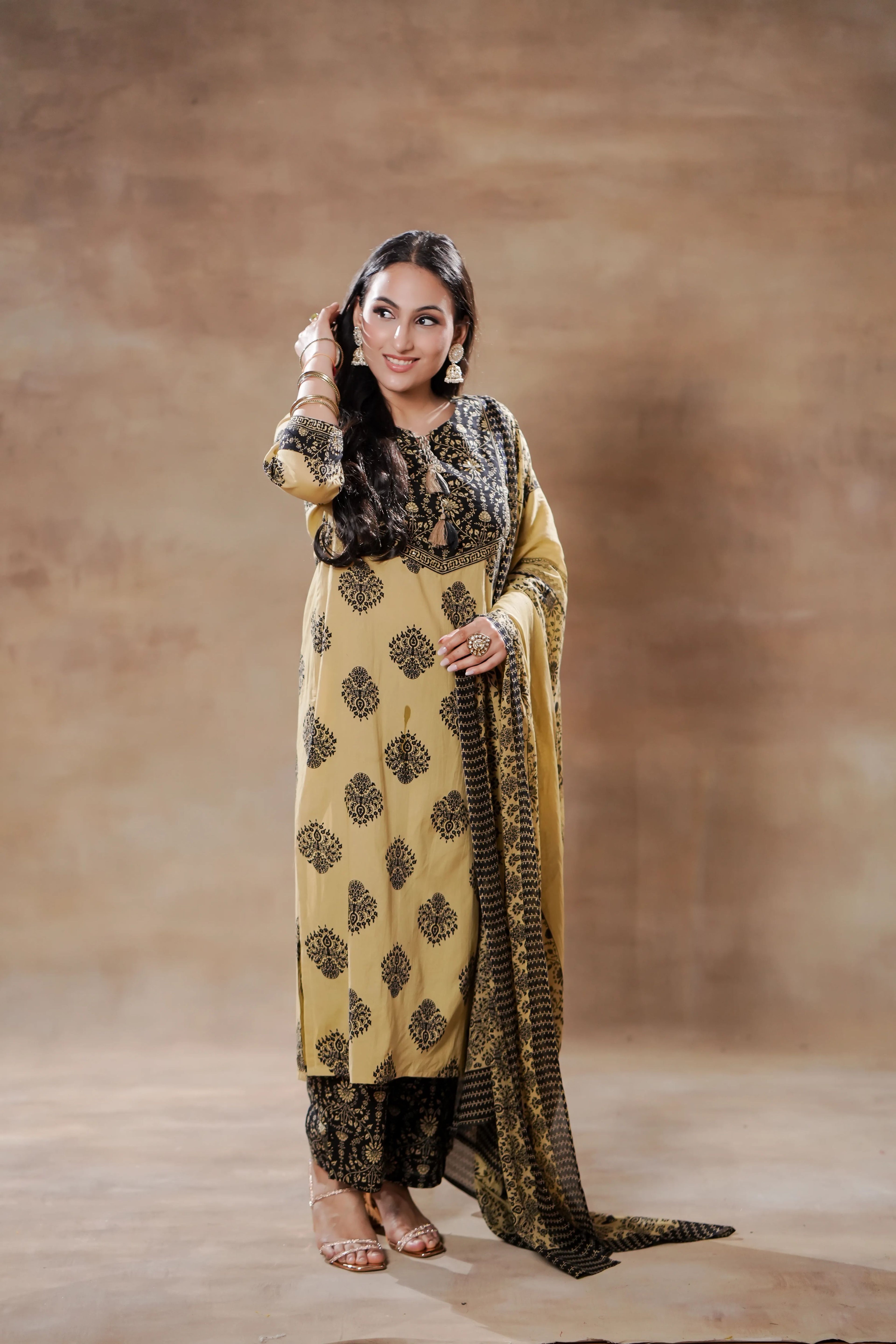 Biege and Black Kurta Set