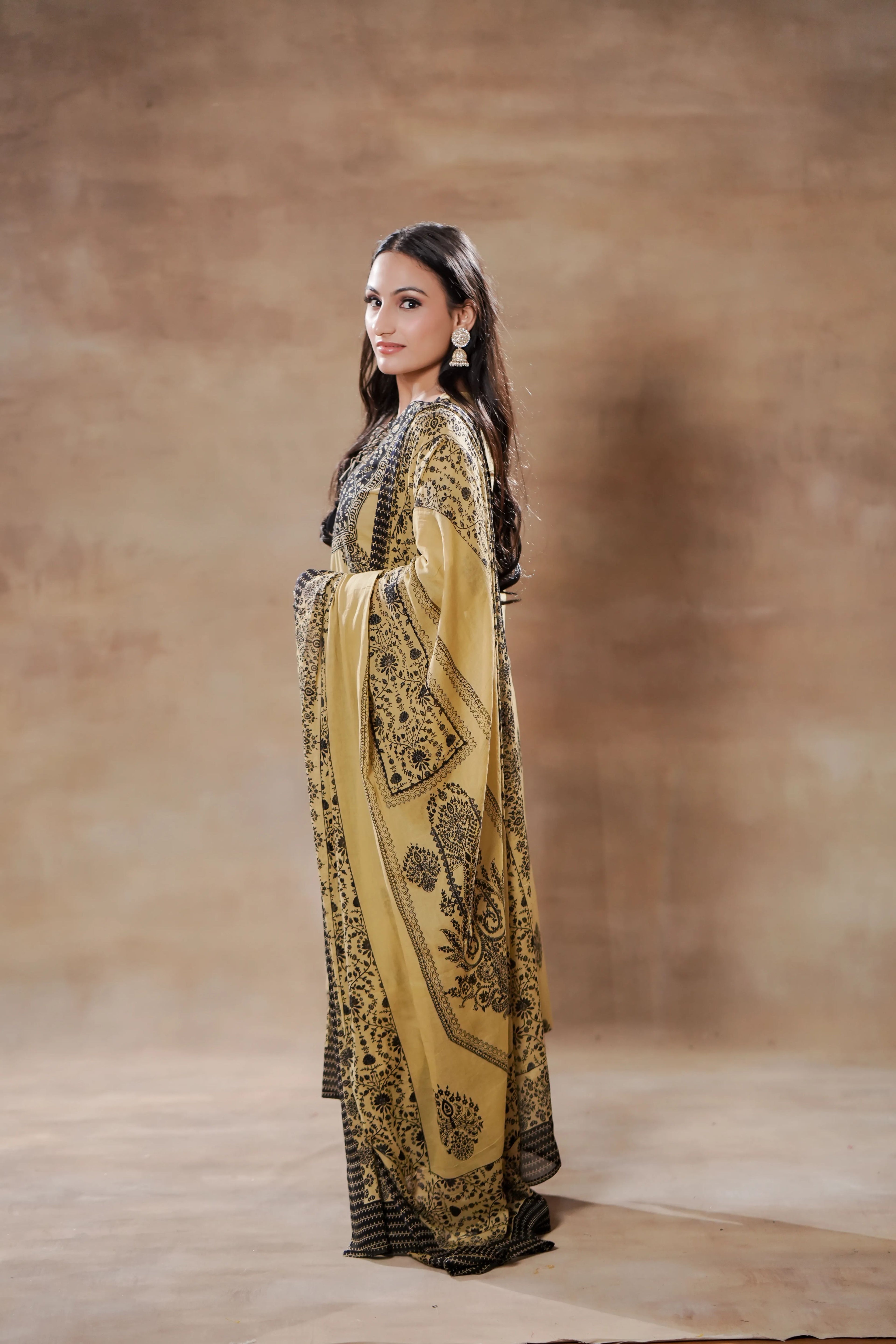 Biege and Black Kurta Set