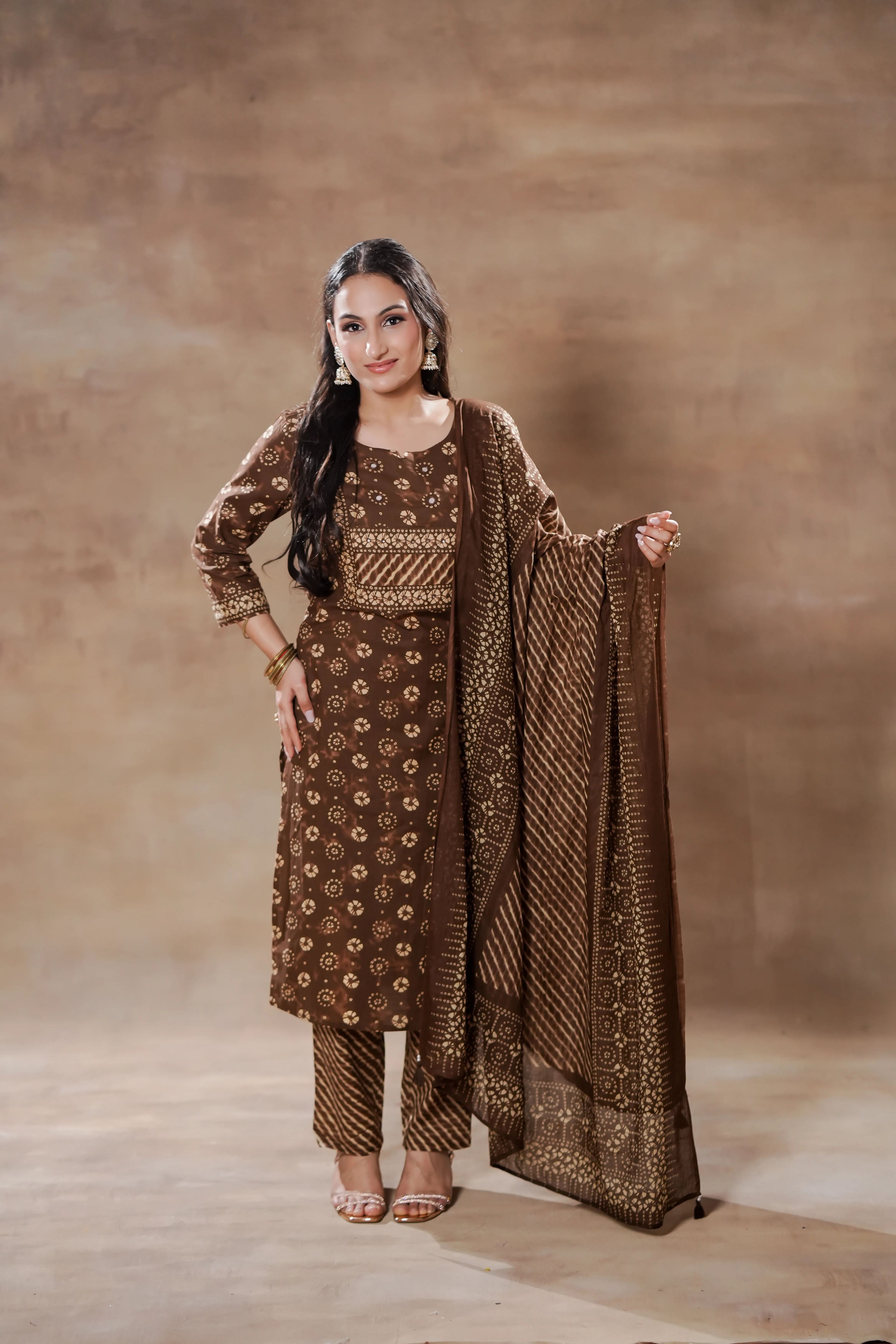 Shuchi Man Jaipur Heritage cotton kurta set featuring traditional embroidery and vibrant colors displayed on a mannequin.