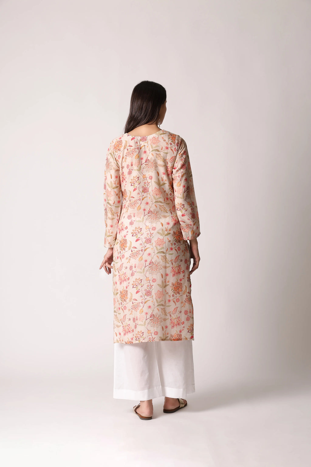 Ivory Reverie Linen Viscose printed kurta by Shuchi Man featuring floral patterns and a relaxed fit.