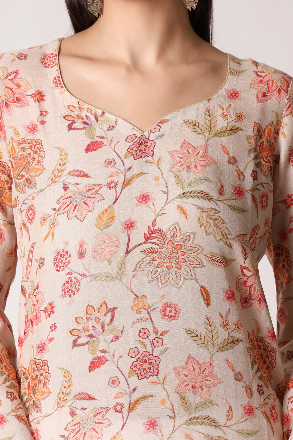 Ivory Reverie Linen Viscose Printed Kurta by Shuchi Man, showcasing a stylish kurta with intricate print and comfortable fabric.