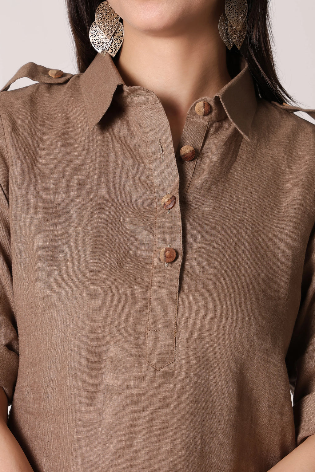 Shuchi Man Dune Khaki Atelier Pure Linen Pathani Co-ord Set featuring a relaxed fit with traditional design and lightweight linen fabric.