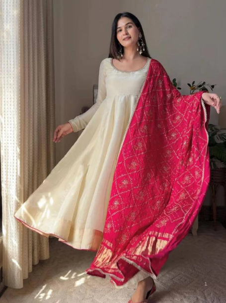 White Chinon 3-Piece Gown Set