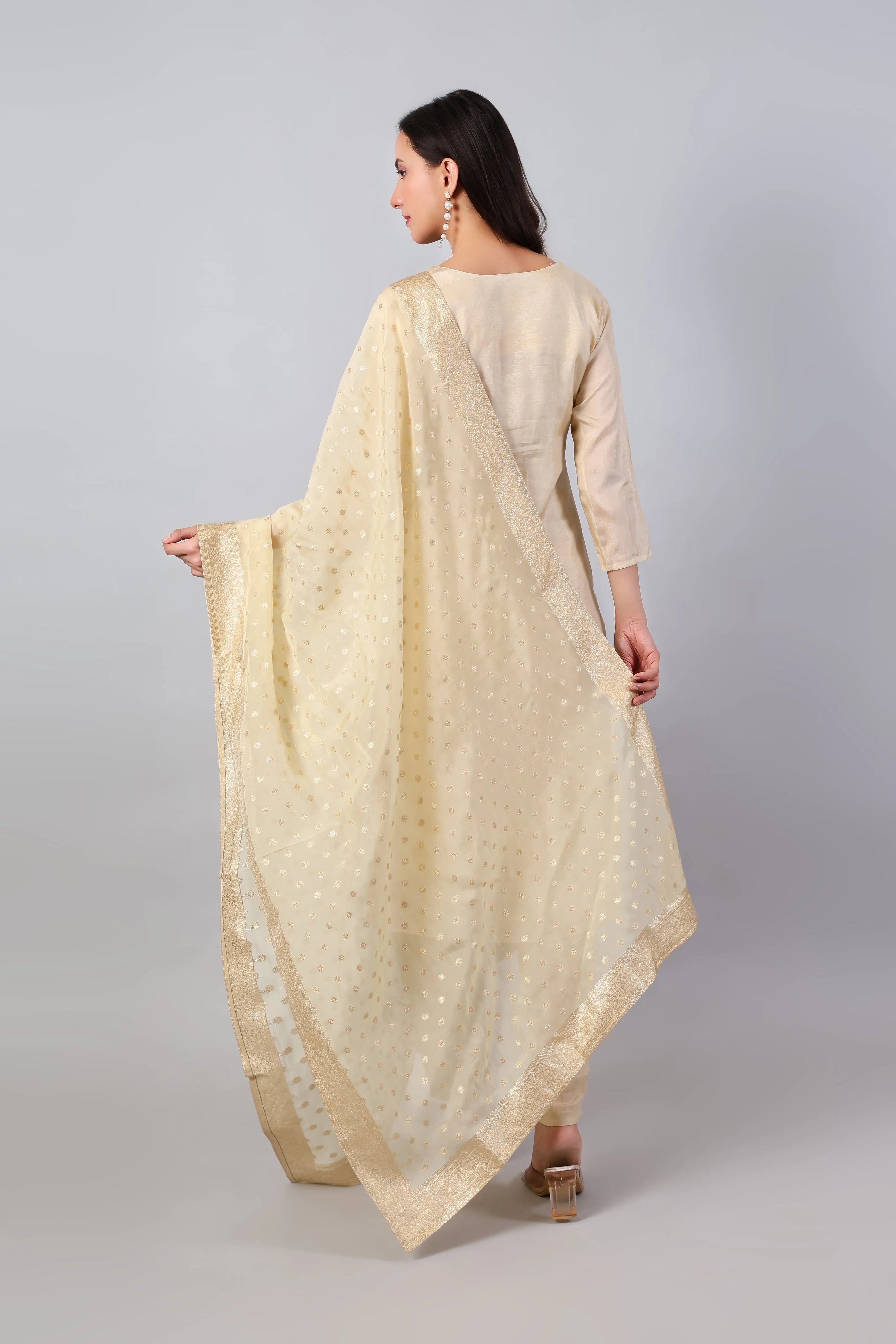 Ivory Russian silk kurta set with red panel dupatta and zari embroidery, elegant festive wear by Shuchi Man.