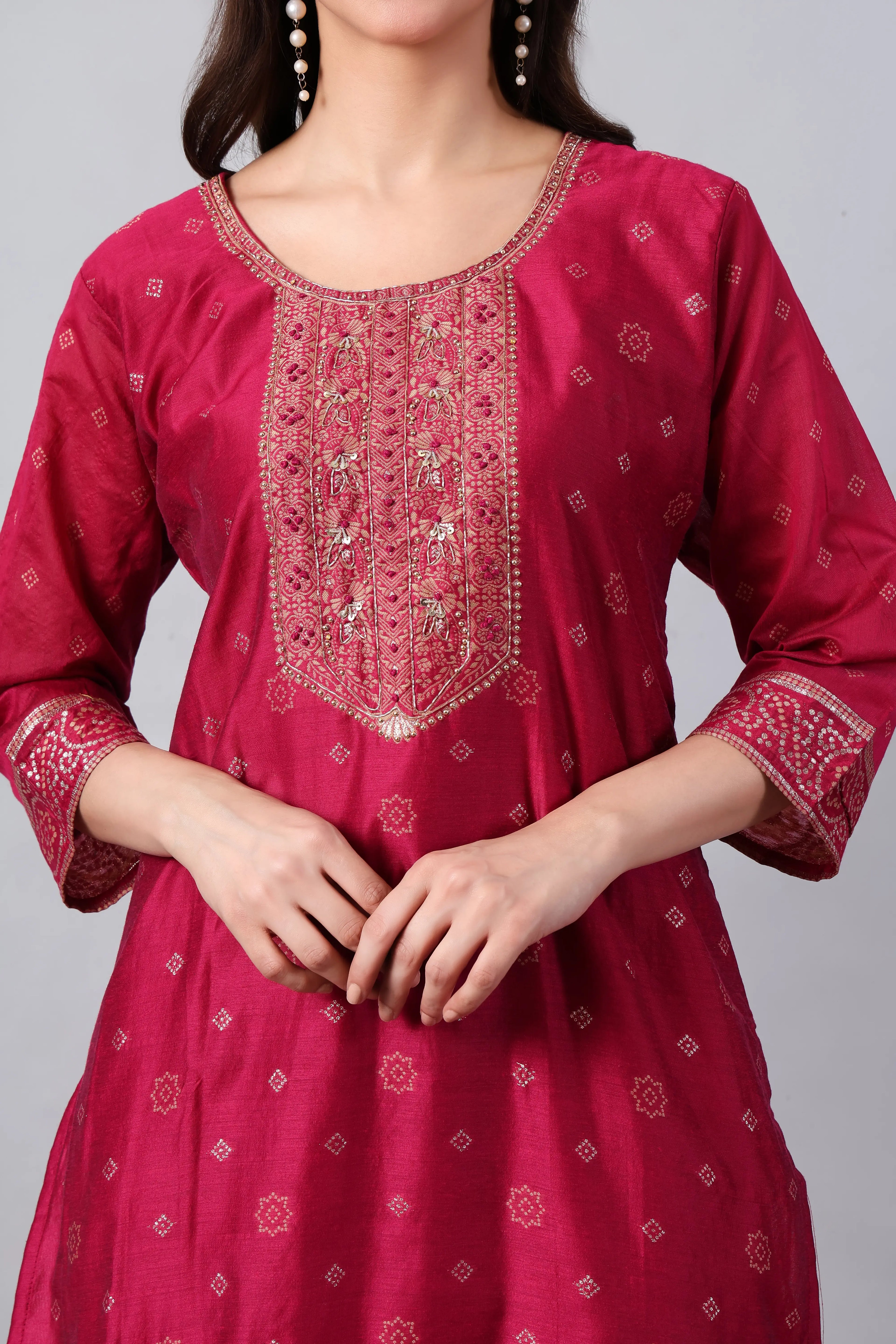 Magenta Heritage Chanderi Silk Kurta Set by Shuchi Man featuring intricate Banarasi dupatta and detailed embroidery.