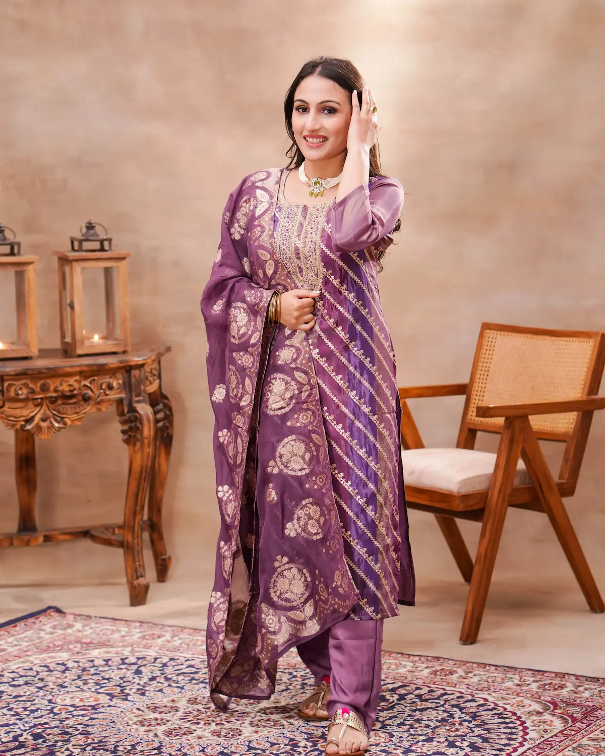 Purple Jacquard Kurta Set with Silk Dupatta – Shuchi Man